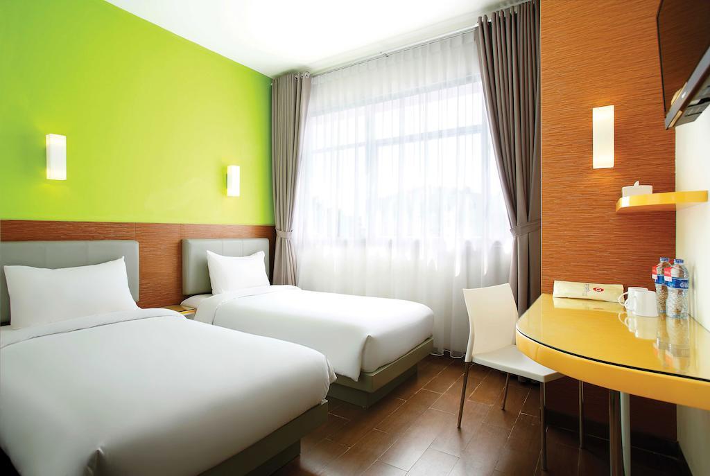 Amaris Hotel Dewi Sri - Bali Legian Oda fotoğraf